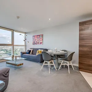Entire With Sea View In Prime Location , Belfast United Kingdom