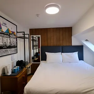 St Christopher's - Original Albergue